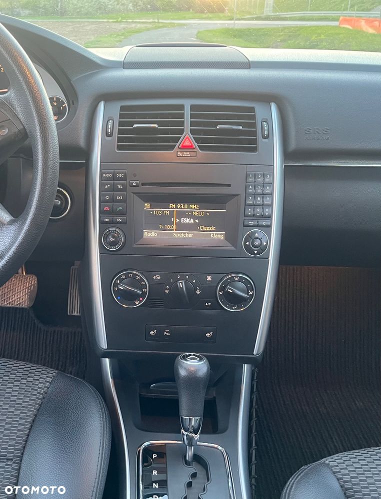 Mercedes-Benz Klasa B 180 CDI Autotronic - 16