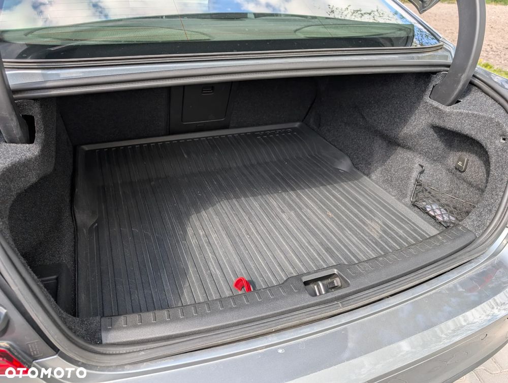 Volvo S60 T6 AWD Momentum Pro - 16