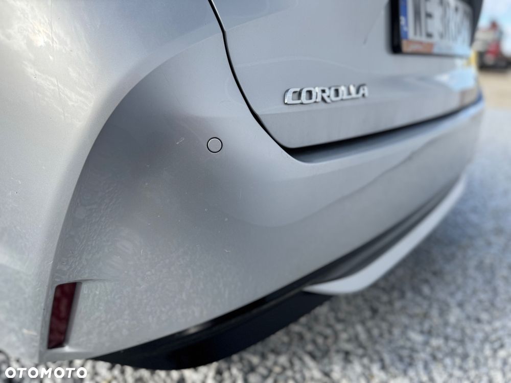 Toyota Corolla 2.0 Hybrid Comfort - 17