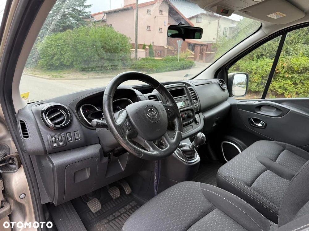 Opel Vivaro L2H1 2.9t Edition Tour - 10