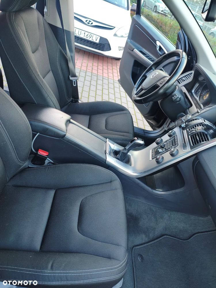 Volvo XC 60 - 10