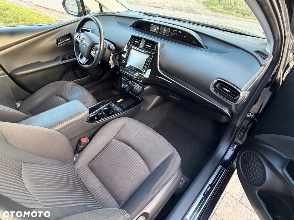 Toyota Prius 1.8 Hybrid Premium - 12