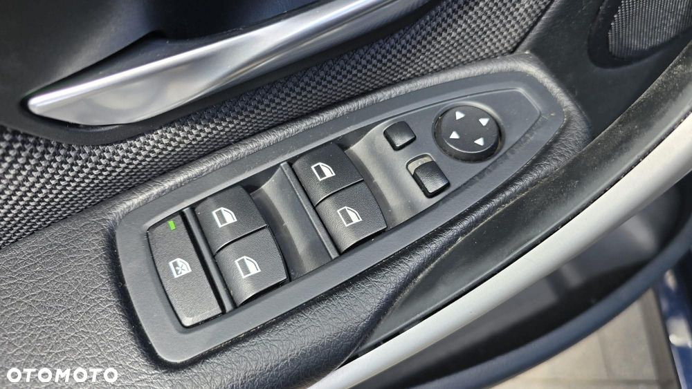 BMW Seria 3 - 29