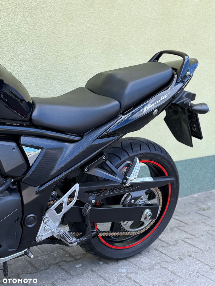 Suzuki Bandit - 32