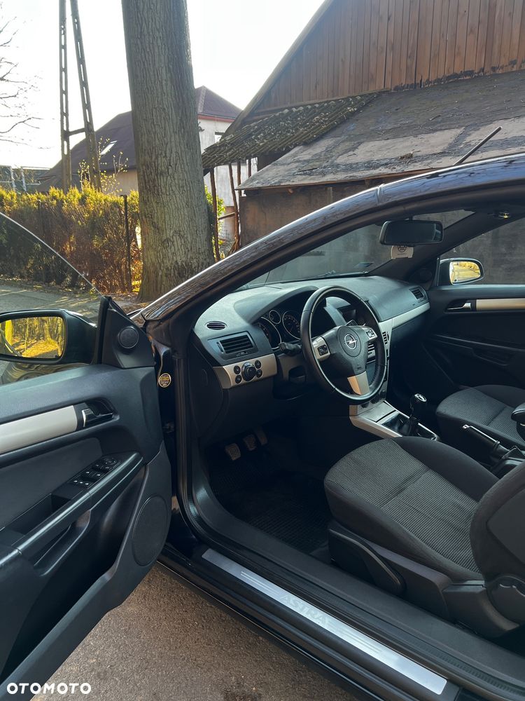 Opel Astra 1.6 Enjoy - 11