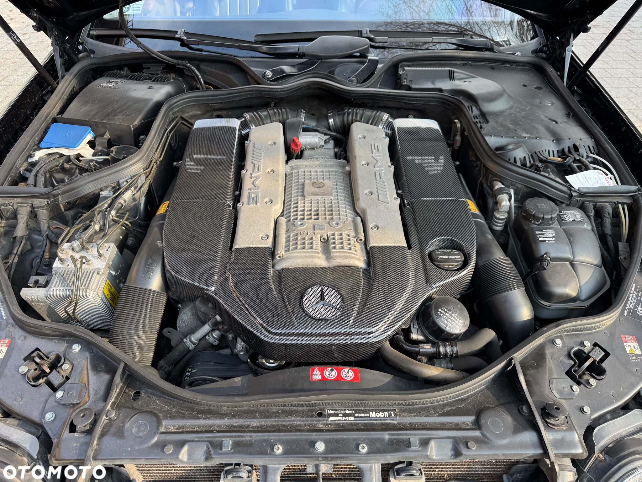 Mercedes-Benz Klasa E 55 AMG T Automatik - 24