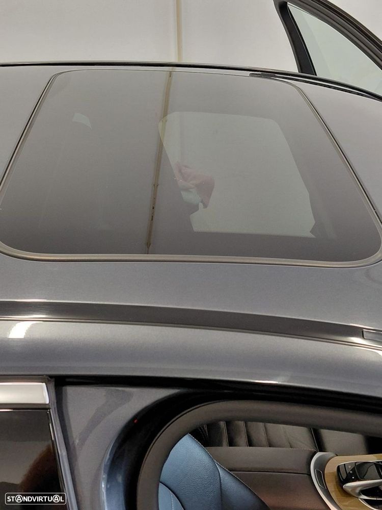 Mercedes-Benz C 350 - 36