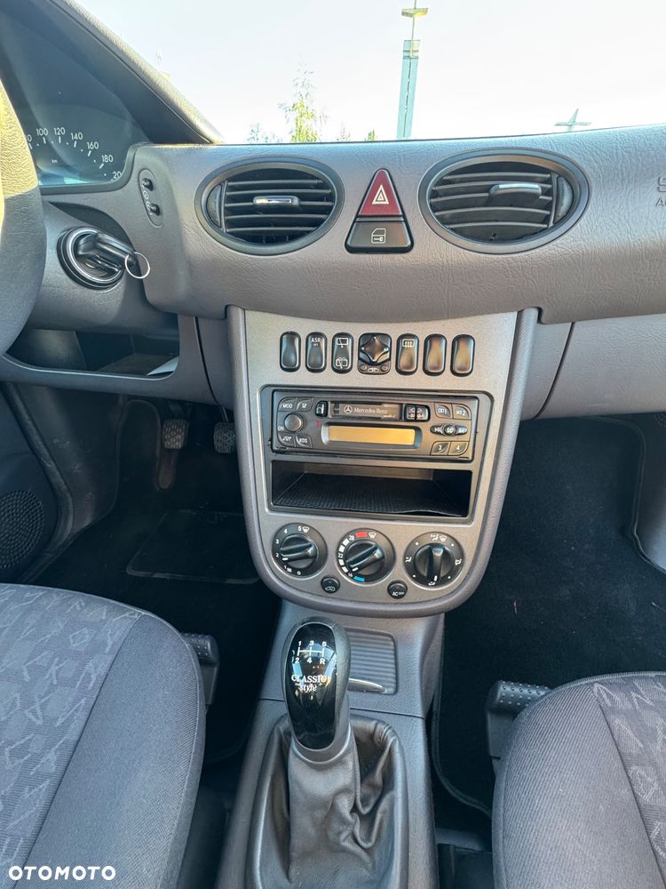 Mercedes-Benz Klasa A 140 Classic Piccadilly - 10