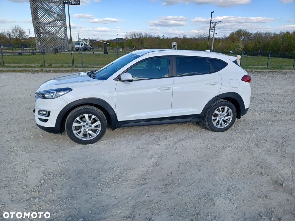 Hyundai Tucson 1.6 T-GDi Premium 4WD DCT - 3
