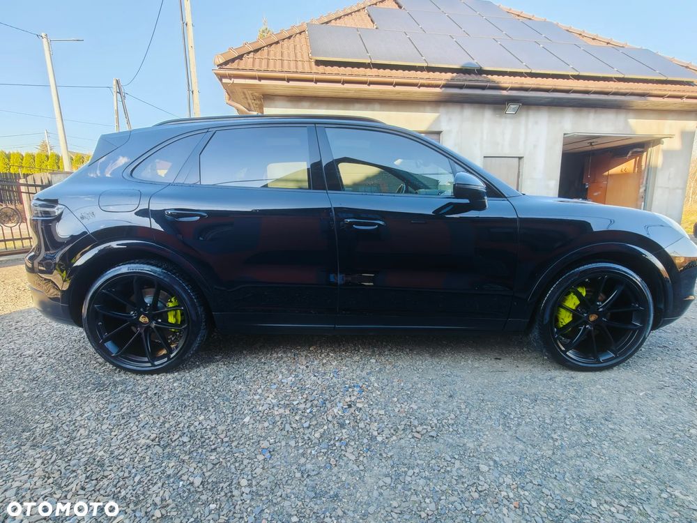 Porsche Cayenne E-Hybrid Platinum Edition - 9