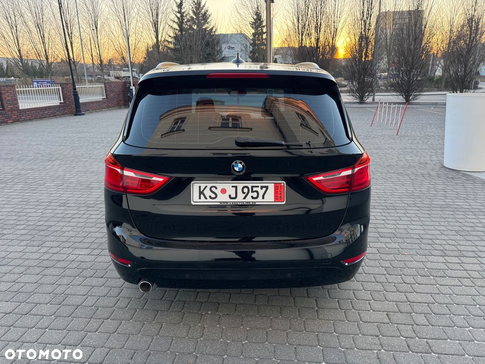 BMW Seria 2 216d GT Sport Line - 10