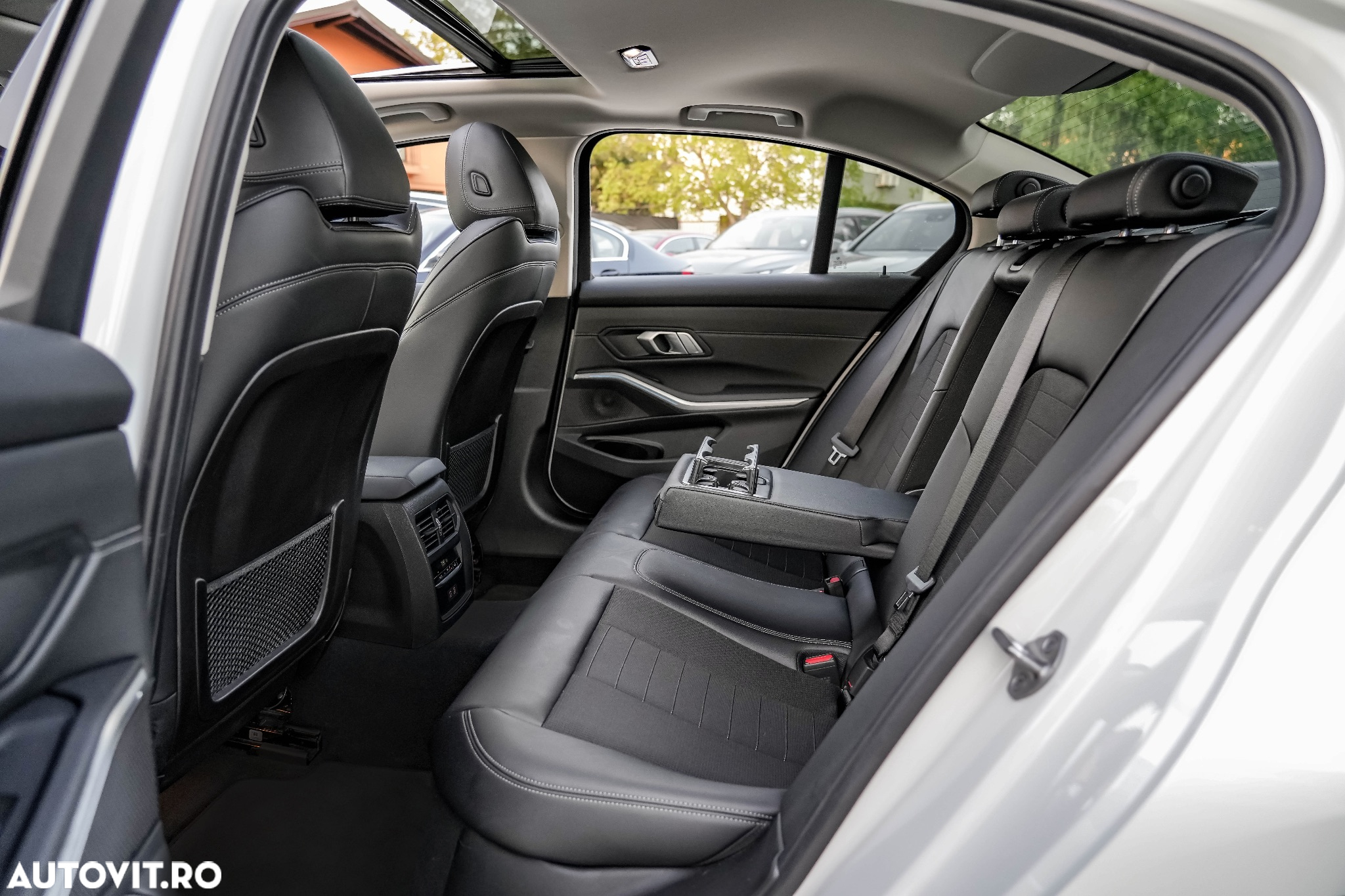 BMW Seria 3 320e Aut. Sport Line - 28