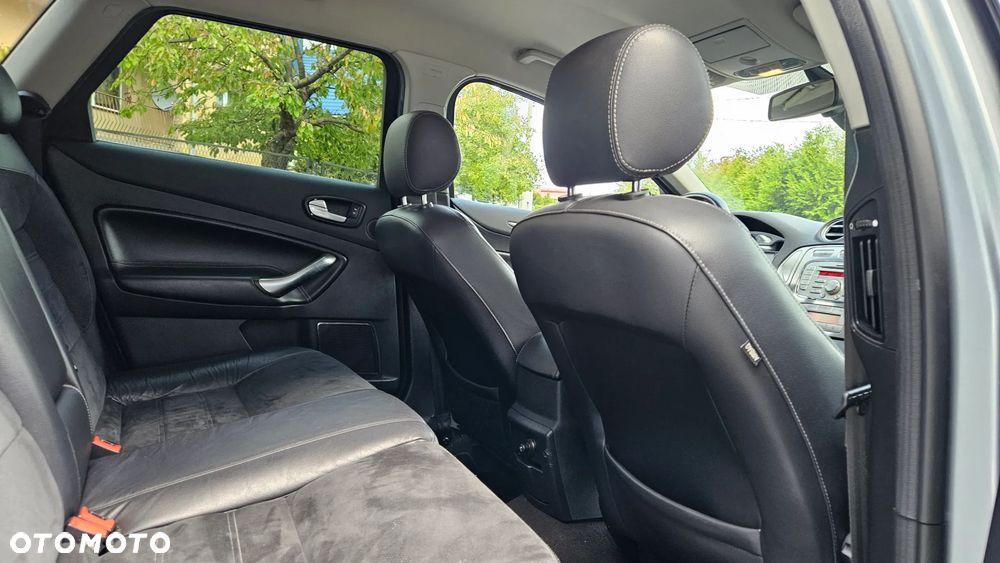 Ford Mondeo 2.0 TDCi Titanium X - 29
