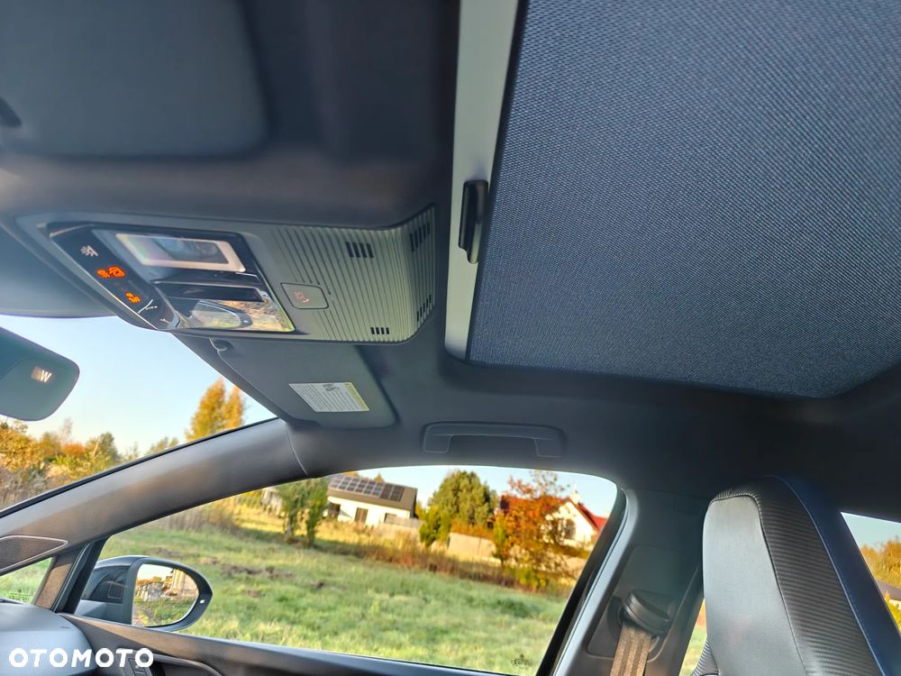 Volkswagen Golf 2.0 TSI OPF 4Motion DSG R - 13