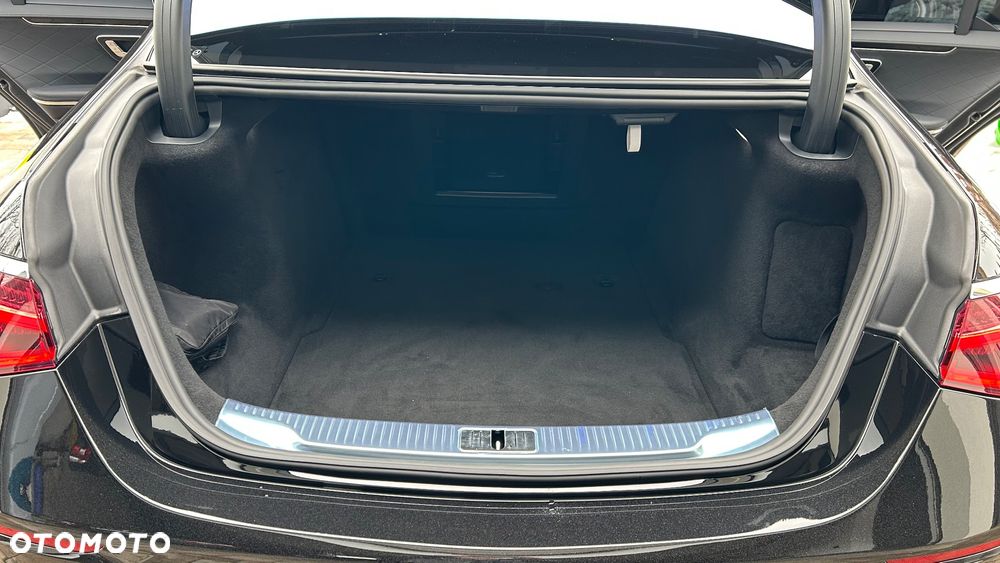 Mercedes-Benz Klasa S 500 4Matic L 9G-TRONIC - 27