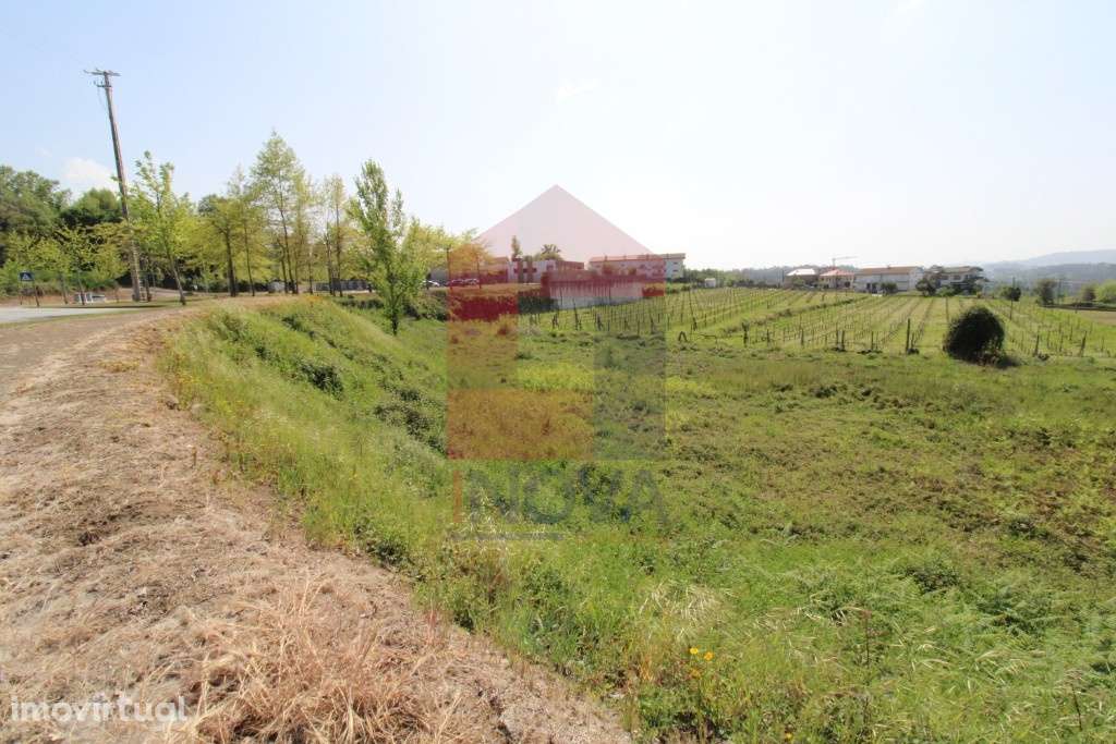 Terreno para construção em Caldelas, Amares - Grande imagem: 2/24