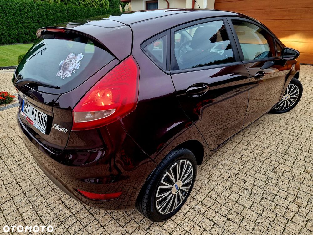 Ford Fiesta - 9