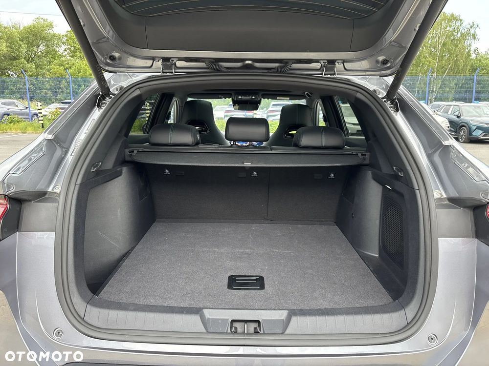BYD Seal U 1.5T Design AWD - 17