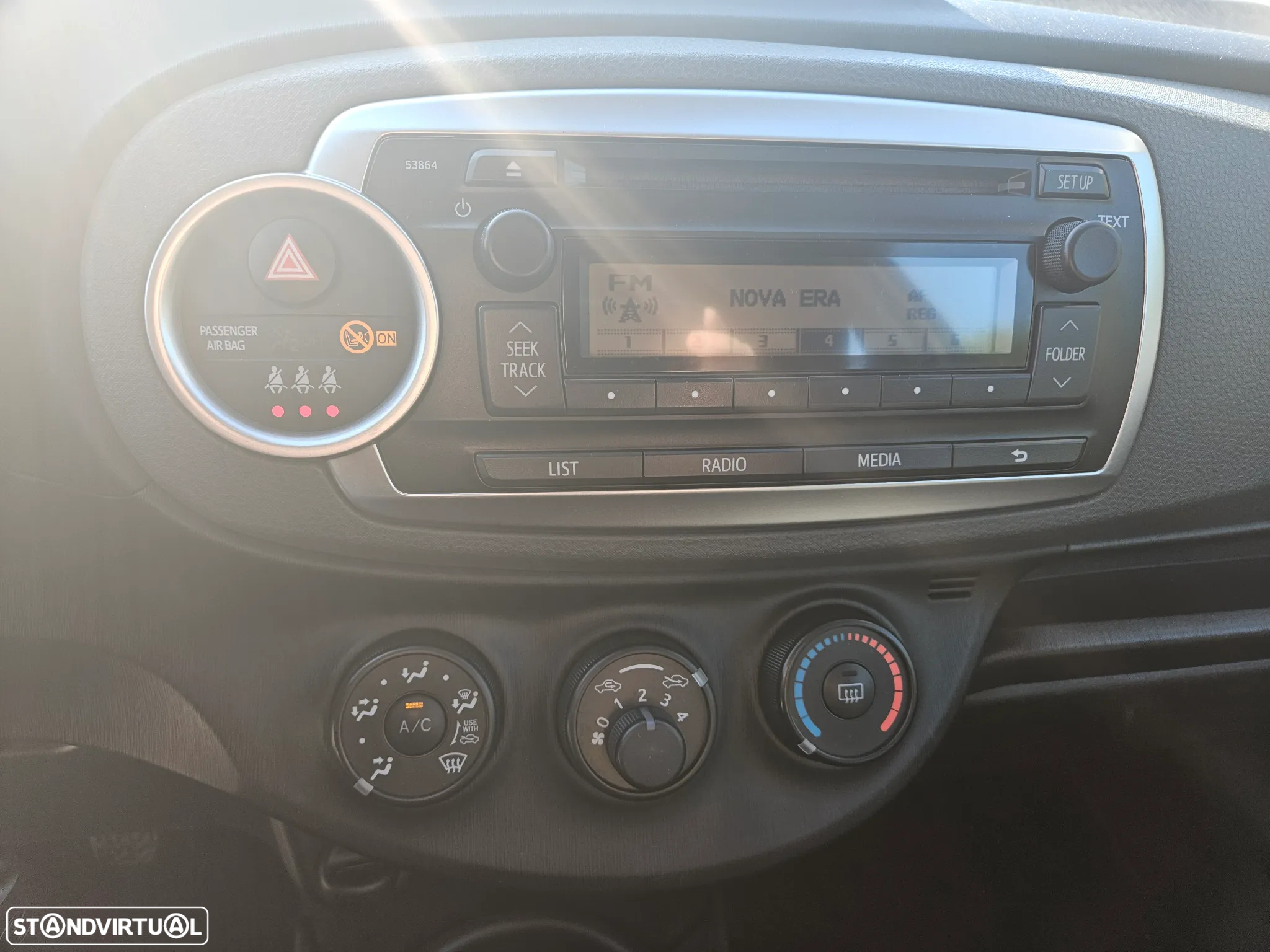 Toyota Yaris 1.0 VVT-i ACtive+AC - 10