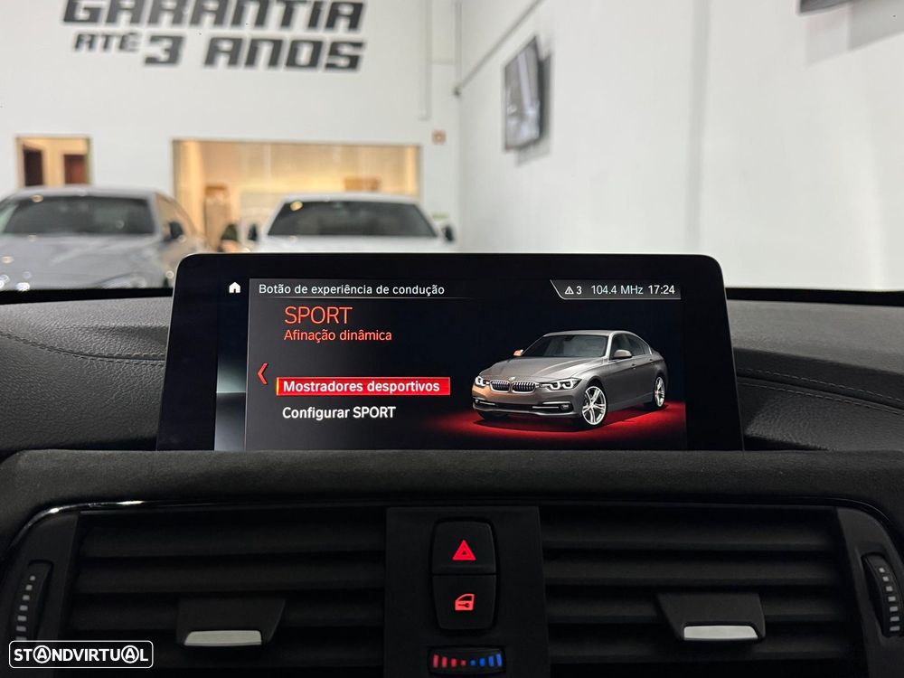 BMW 330 e iPerformance Pack M - 33