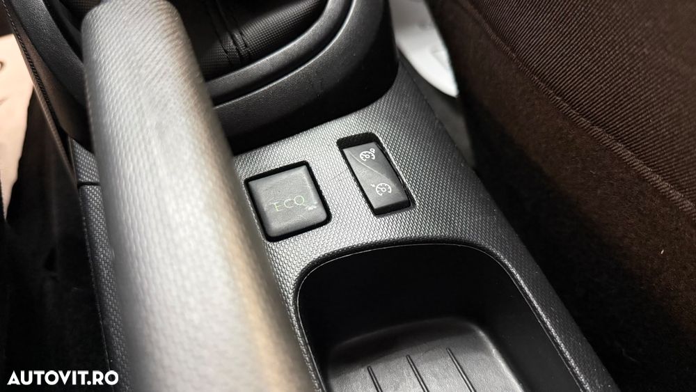 Renault Captur - 26