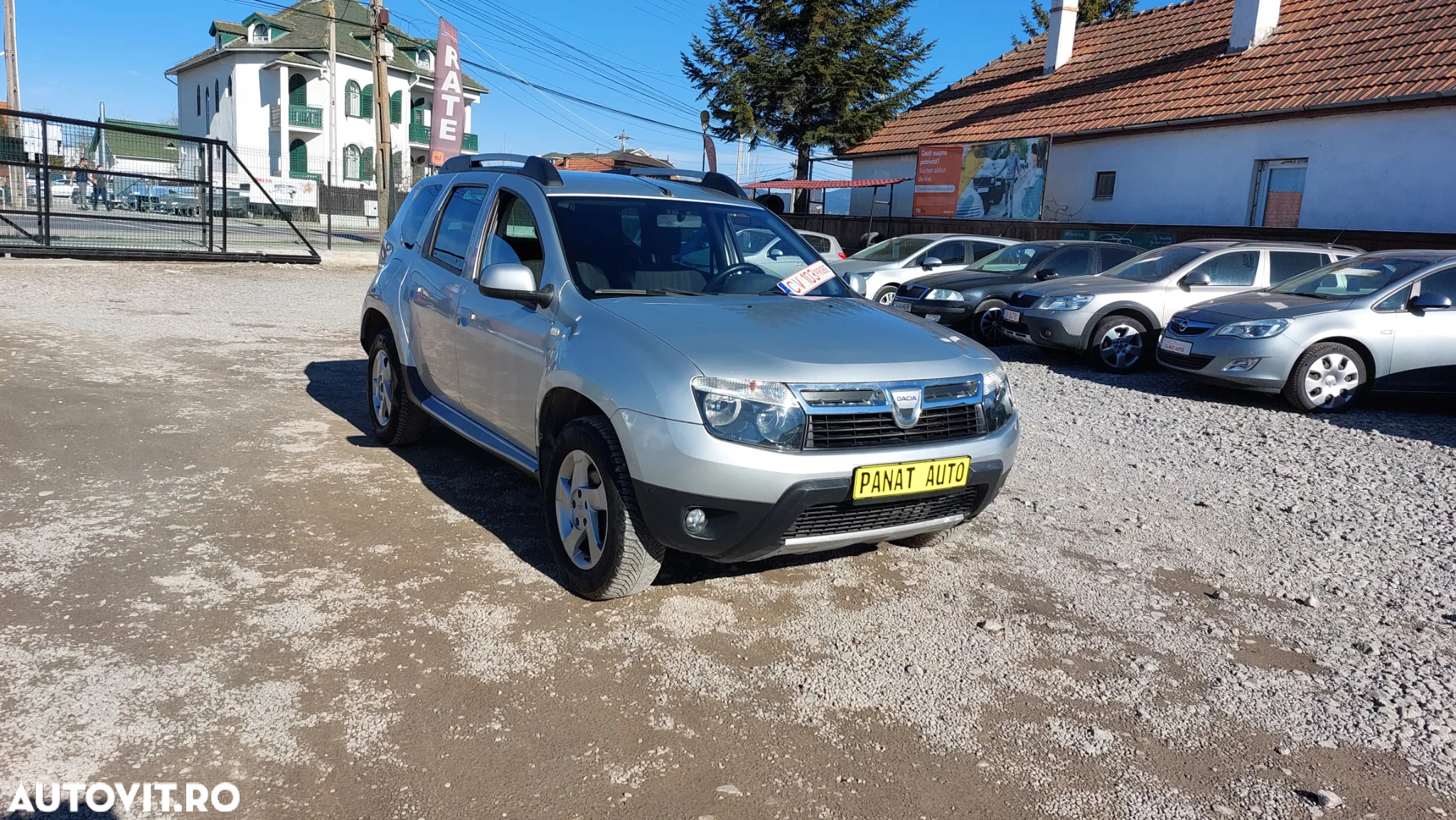 Dacia Duster 1.5 dCi 4x4 Laureate - 3