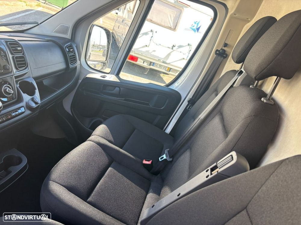 Fiat Ducato 2.2 M-JET 140cv - L4 H3 - AC - CÂMERA - IVA DEDUTÍVEL - 23