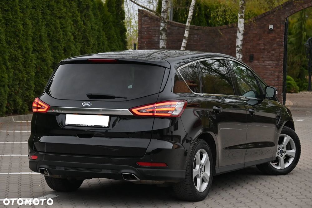 Ford S-Max 2.0 TDCi 4WD Titanium PowerShift - 17