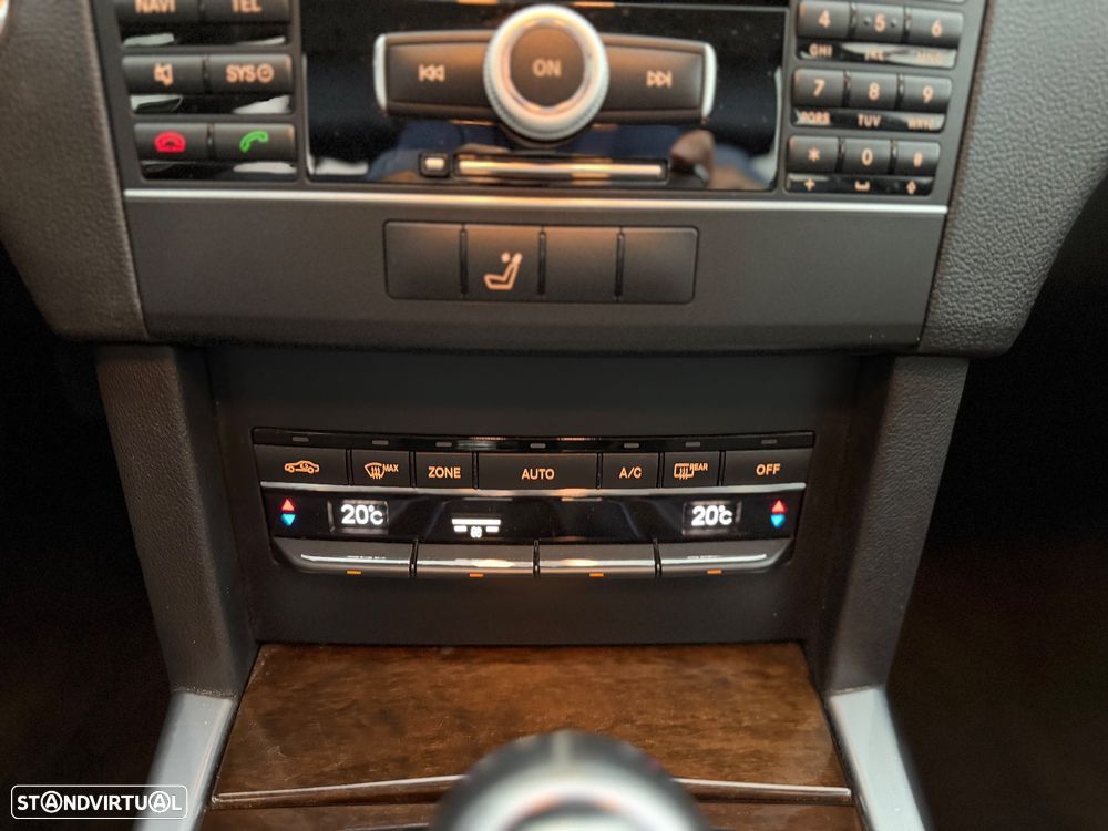 Mercedes-Benz E 220 CDi Classic BlueEfficiency - 17
