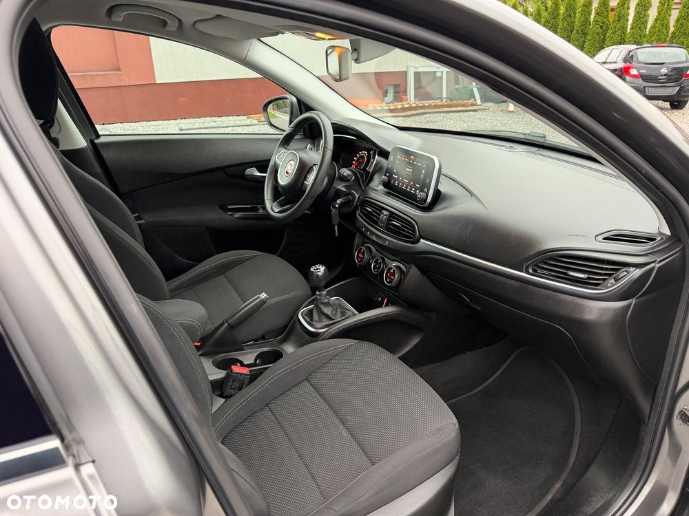 Fiat Tipo - 22