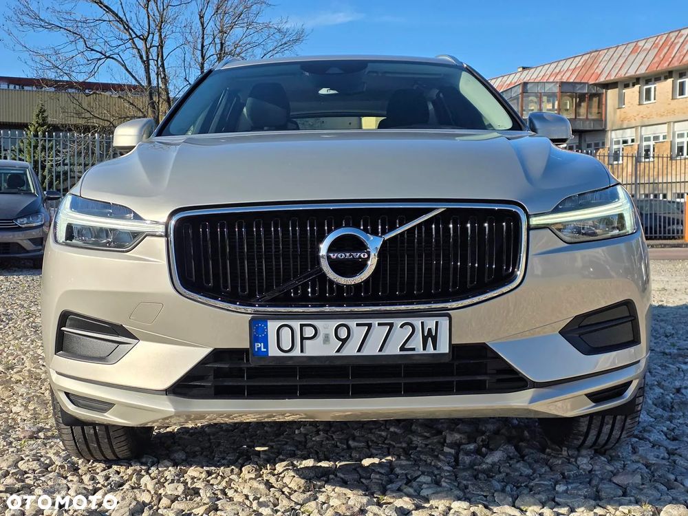 Volvo XC 60 B4 D Momentum - 4
