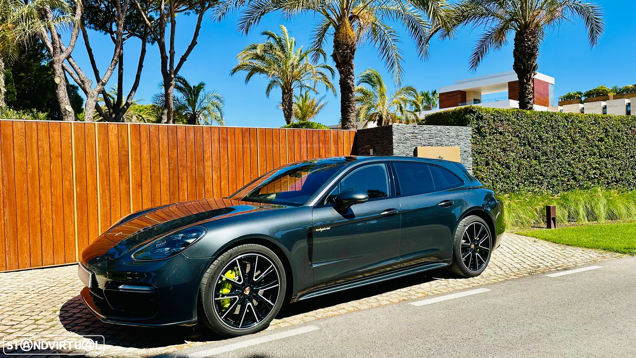 Porsche Panamera Sport Turismo - 17