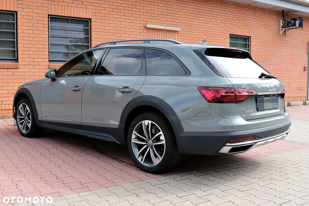 Audi A4 Allroad 2.0 TDI Quattro S tronic - 16
