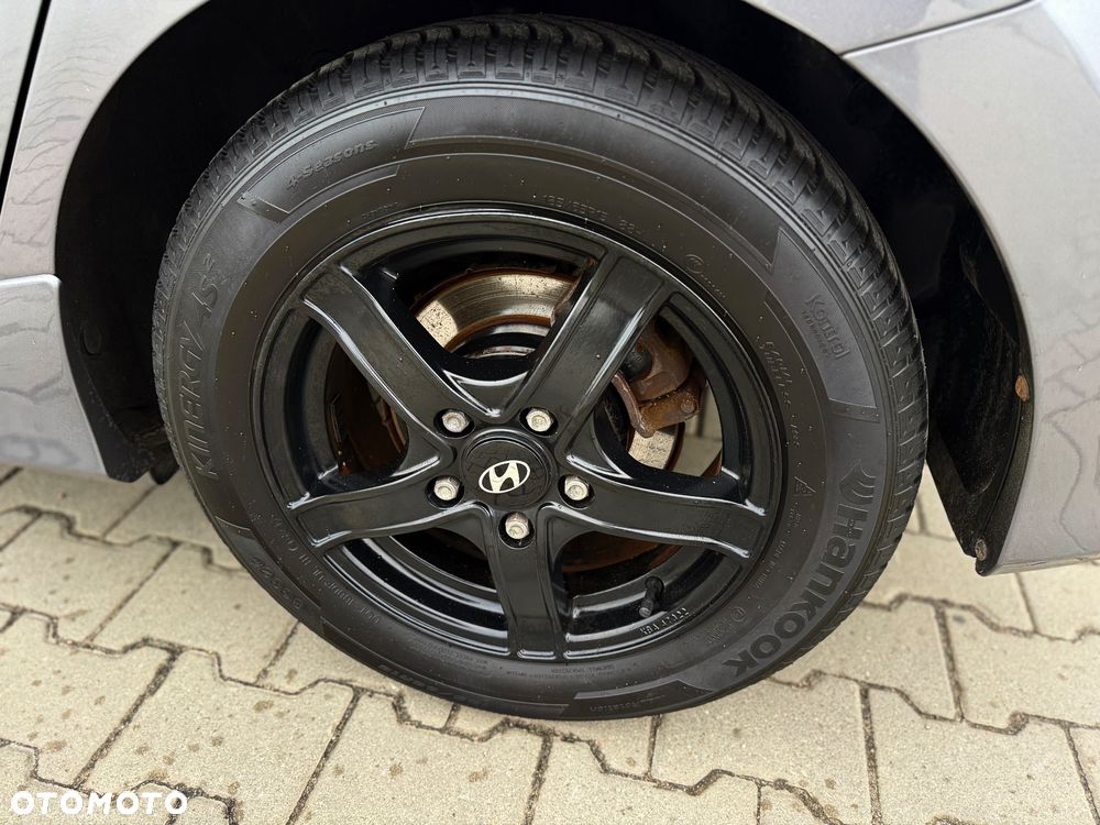 Hyundai i30 1.4 Comfort - 24