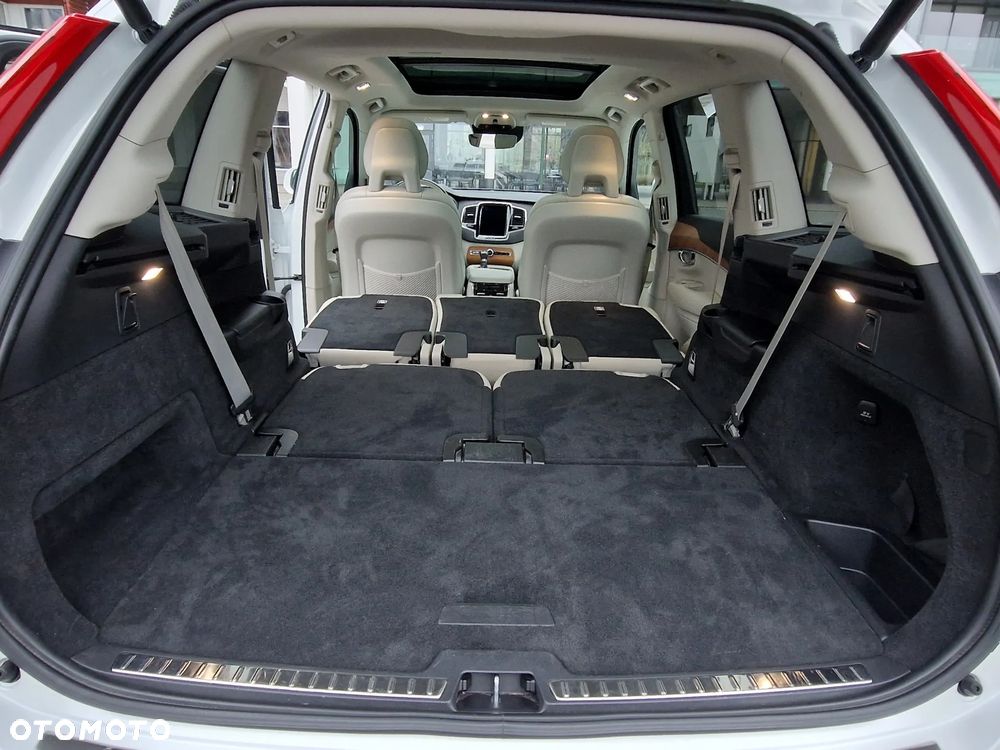 Volvo XC 90 T6 AWD Geartronic Momentum Pro - 36