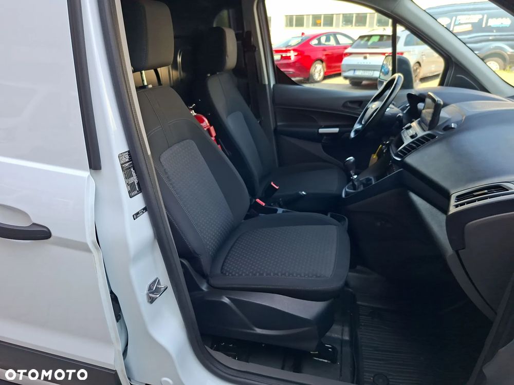 Ford Connect - 36