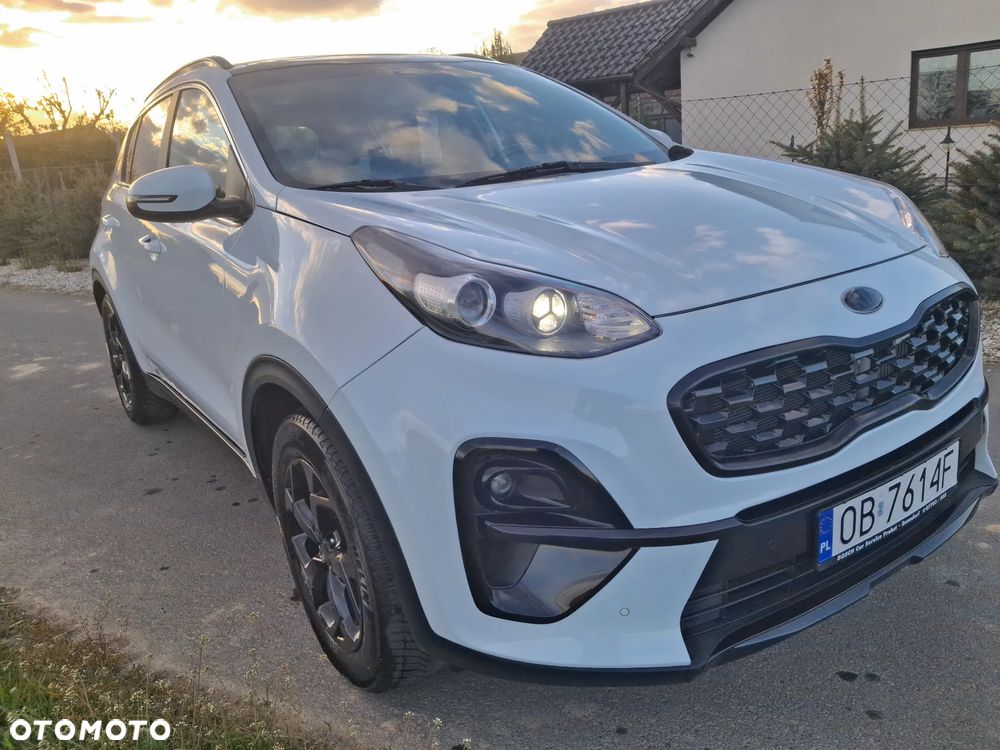 Kia Sportage 1.6 CRDI 2WD Eco-Dynamics+ (48V M-H) Black Edition - 4