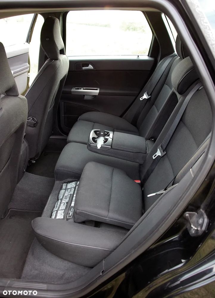 Volvo V50 2.0D DPF Kinetic - 10