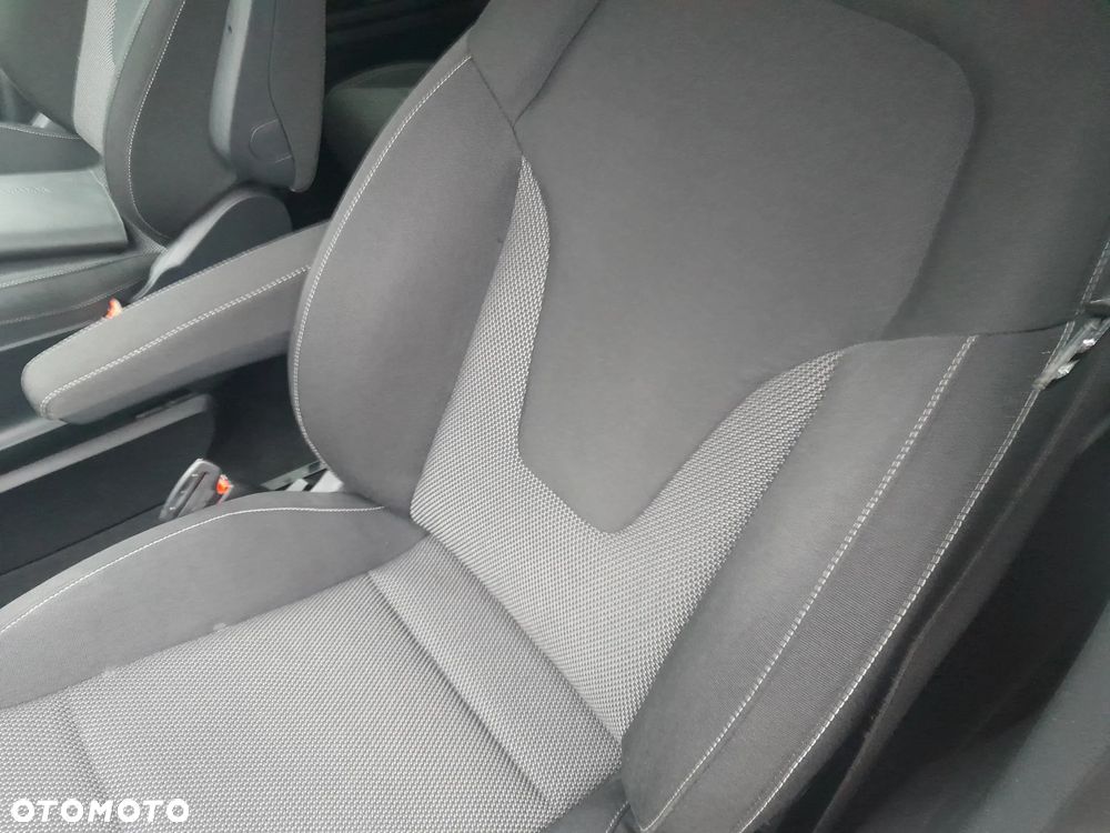 Mercedes-Benz Klasa V 250 d lang 7G-TRONIC SCORE - 13