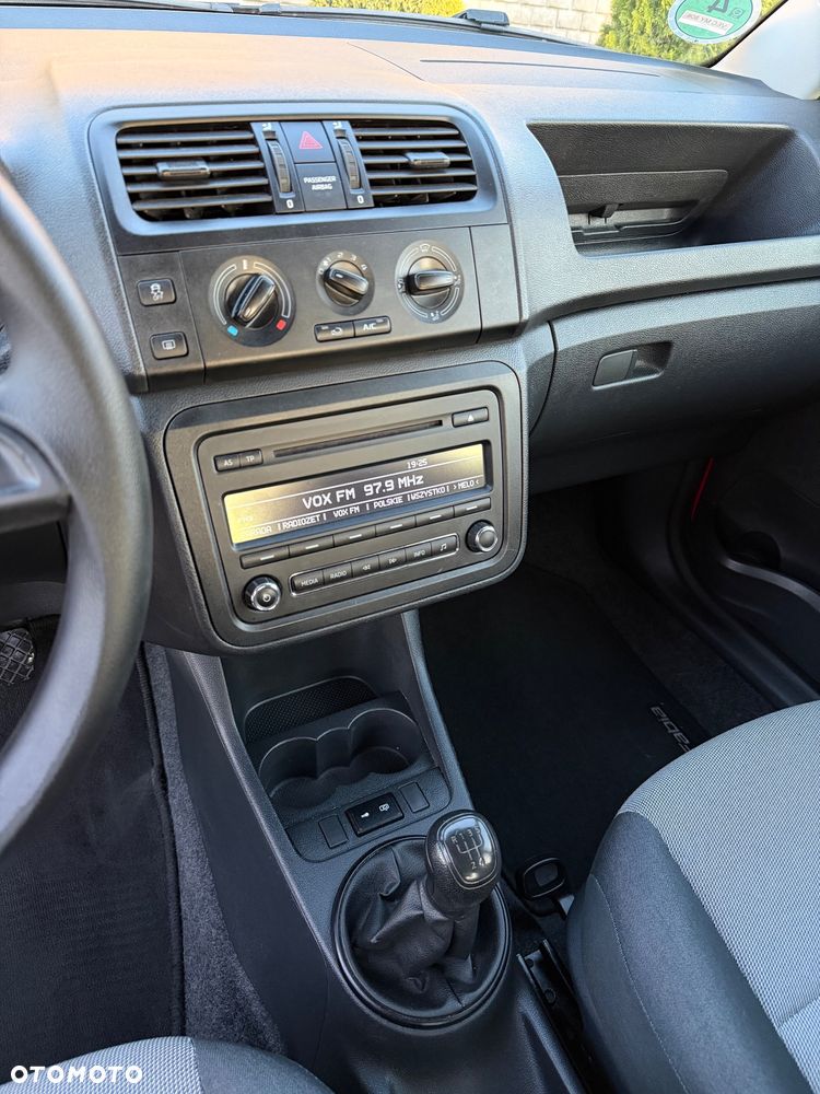 Skoda Fabia 1.2 HTP Active - 17