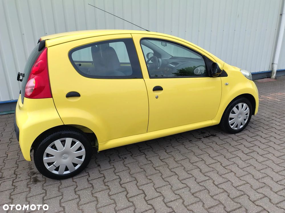 Peugeot 107 - 4