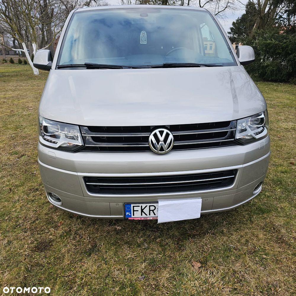 Volkswagen Multivan - 2