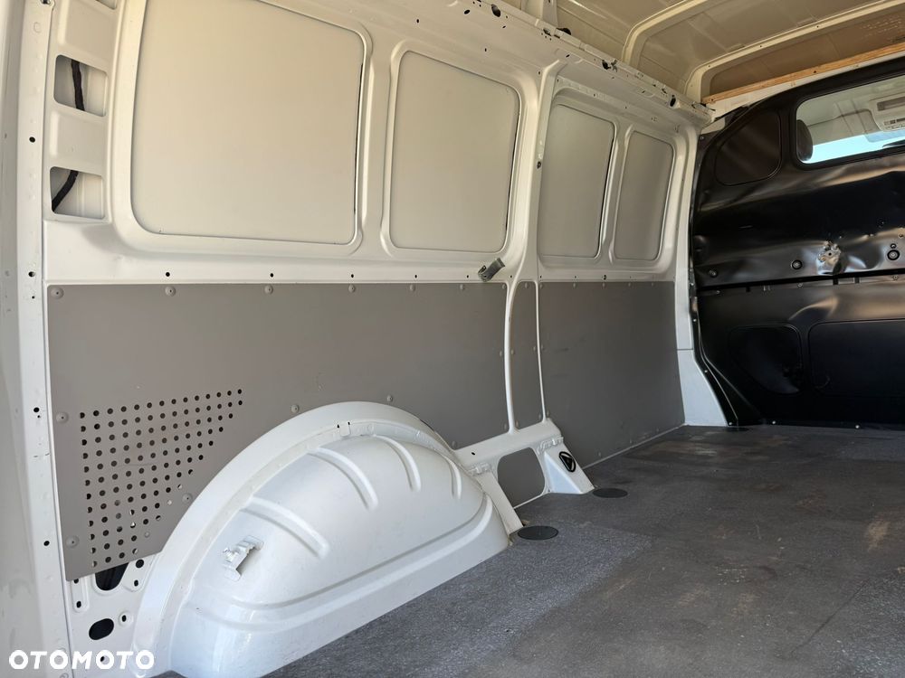 Volkswagen T6 - 12