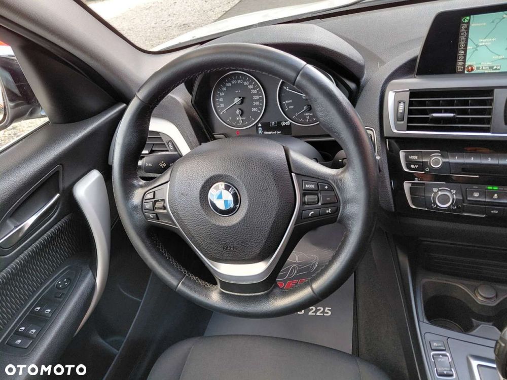 BMW Seria 1 - 19
