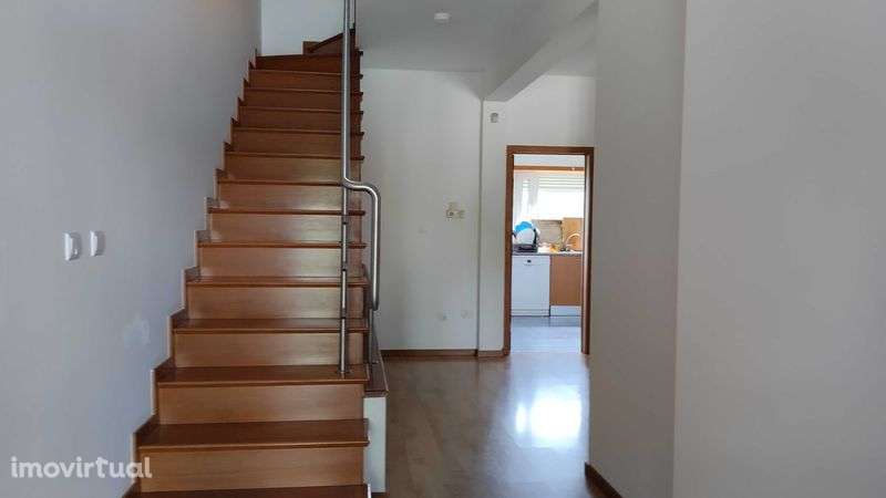 Moradia T4 em  Oiã - Grande imagem: 4/9