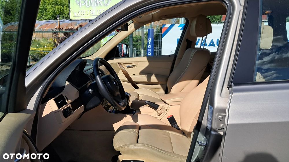 BMW X3 xDrive20i - 8