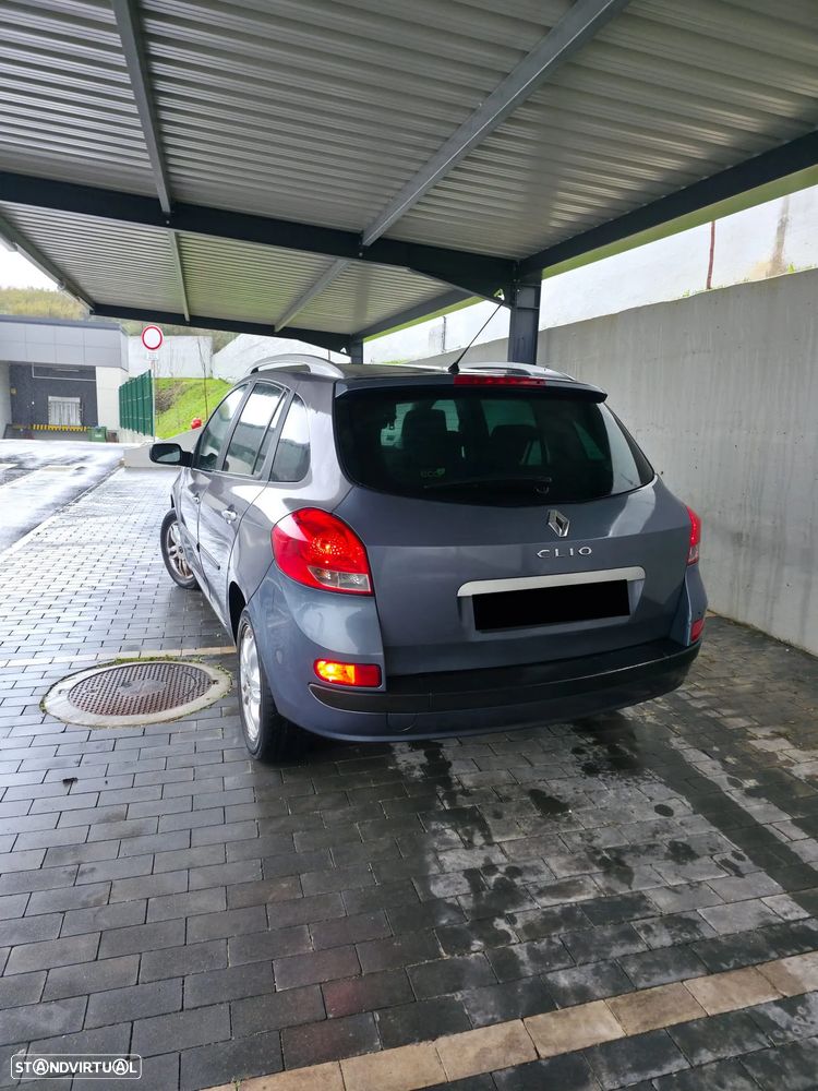 Renault Clio Sport Tourer - 3