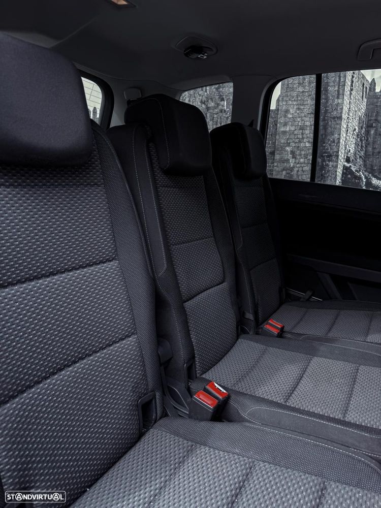 VW Touran 2.0 TDI Confortline DSG - 6