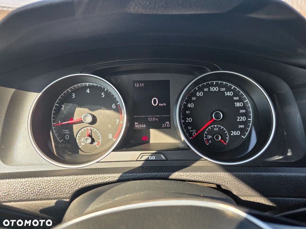 Volkswagen Golf 1.0 TSI BMT Comfortline - 8
