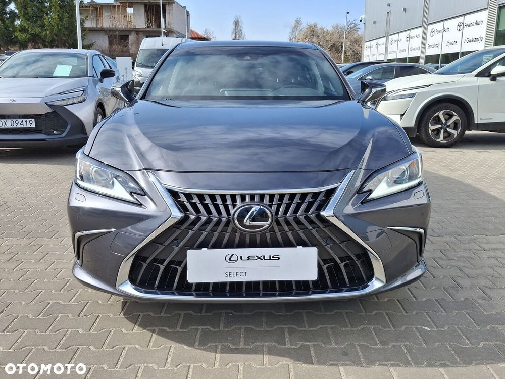 Lexus ES 300h Business Edition - 25